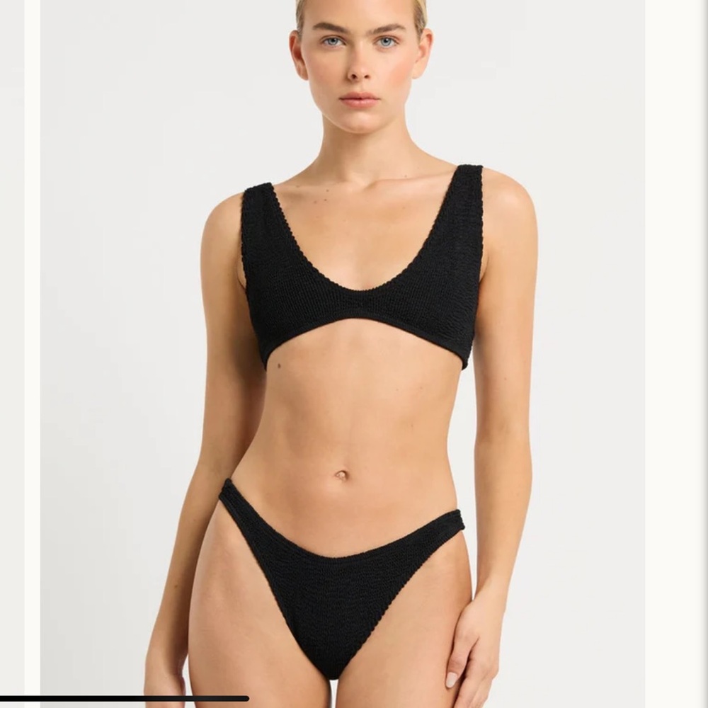 Bond-eye Bikini